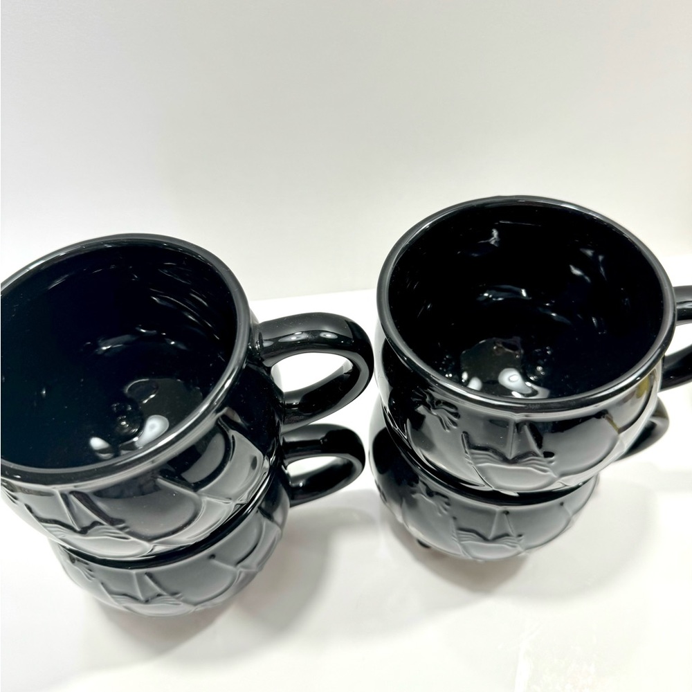 *NEW* THRESHOLD SPIDER BLACK CAULDRON COFFEE MUGS SET OF 4 - Picture 4 of 11